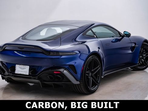 Used 2025 Aston Martin V8 Vantage Coupe image 12