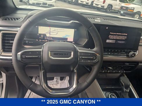 New 2025 GMC Canyon Denali image 18