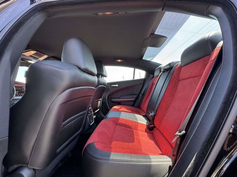 Used 2023 Dodge Charger Scat Pack w/ Plus Group RWD image 17
