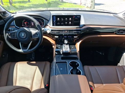 Used 2025 Acura MDX FWD w/ Technology Package image 9