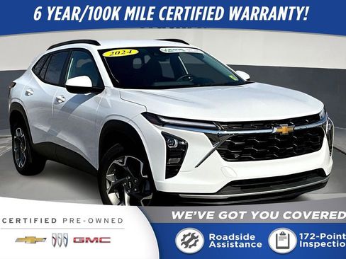 Used 2024 Chevrolet Trax LT w/ Driver Confidence Package image 1