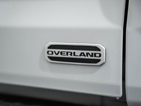 Used 2021 Jeep Gladiator Overland w/ Popular Equipment Package image 7