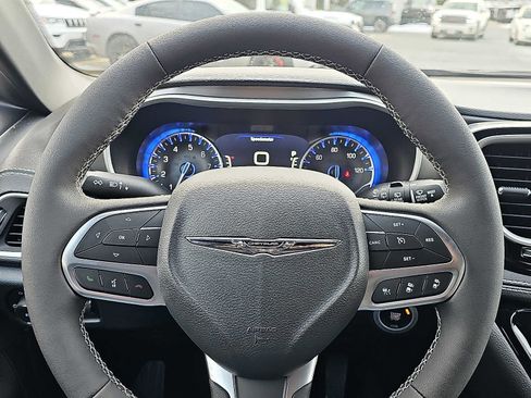 New 2026 Chrysler Pacifica Select image 14