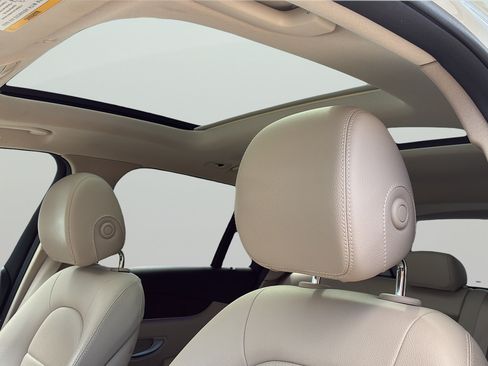 Used 2022 Mercedes-Benz GLC 300 image 15