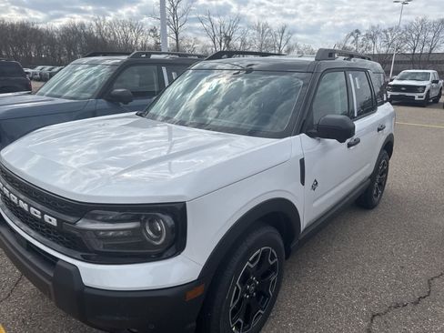 New 2026 Ford Bronco Sport Outer Banks w/ Outer Banks Tech Package+ image 23