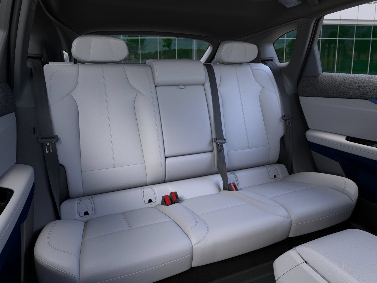 Used 2026 Cadillac Optiq Sport 1 w/ LPO, Floor Liner Package RWD image 17