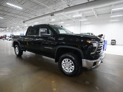 Certified 2024 Chevrolet Silverado 2500 LTZ image 13