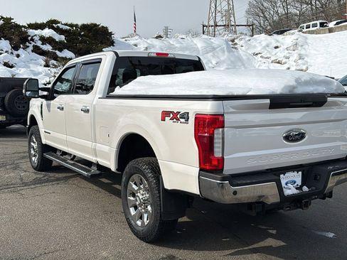 Used 2019 Ford F250 Lariat w/ Lariat Ultimate Package image 8