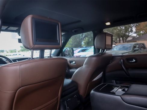 Used 2020 Nissan Armada Platinum w/ Platinum Reserve Package image 26