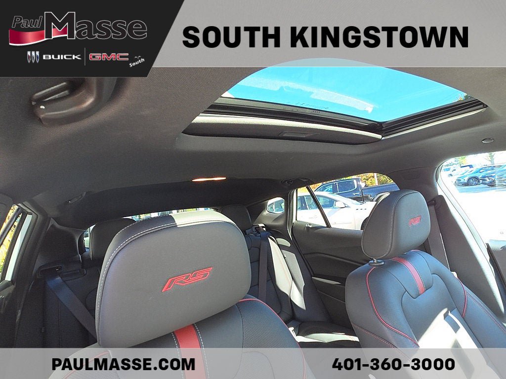 Used 2024 Chevrolet Trax RS w/ Sunroof Package FWD image 31