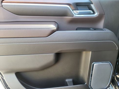 New 2025 GMC Sierra 3500 Denali w/ Denali Reserve Package image 35