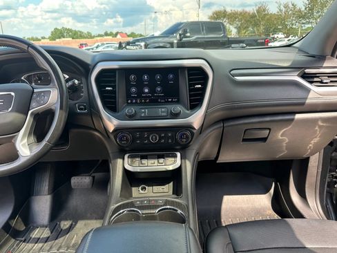 Used 2021 GMC Acadia SLT FWD image 22
