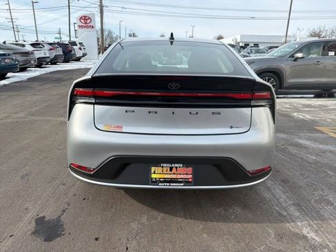 New 2026 Toyota Prius LE image 10