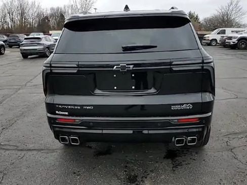 New 2026 Chevrolet Traverse High Country w/ LPO, Floor Liner Package image 7