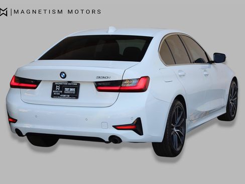 Used 2019 BMW 330i Sedan w/ Driving Assistance Package RWD image 8
