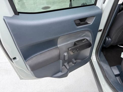 Certified 2024 Ford Maverick XL FWD image 35
