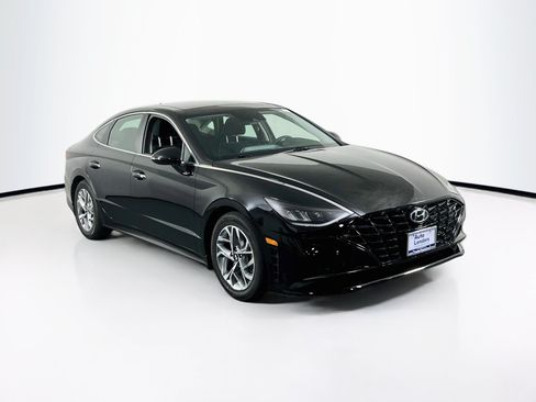 Used 2023 Hyundai Sonata SEL w/ Convenience Package FWD image 3