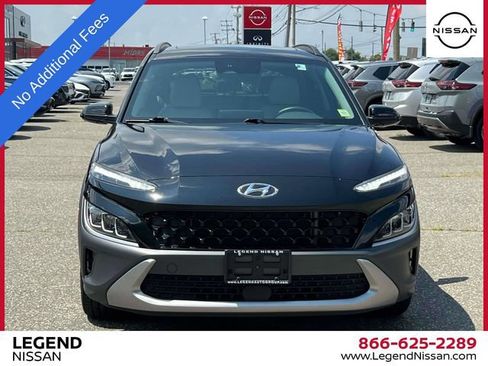 Used 2023 Hyundai Kona Limited w/ Cargo Package AWD/4WD image 2