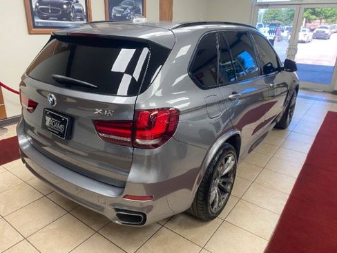 Used 2017 BMW X5 sDrive35i RWD image 2