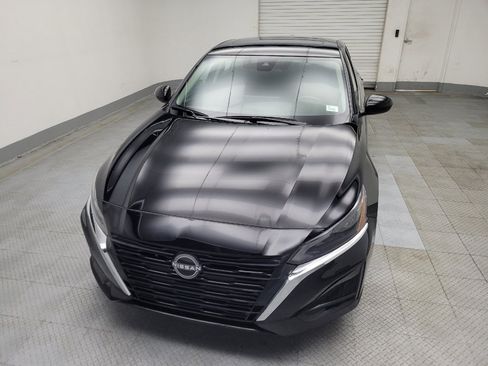 Used 2025 Nissan Altima 2.5 SV w/ SV Premium Package FWD image 15