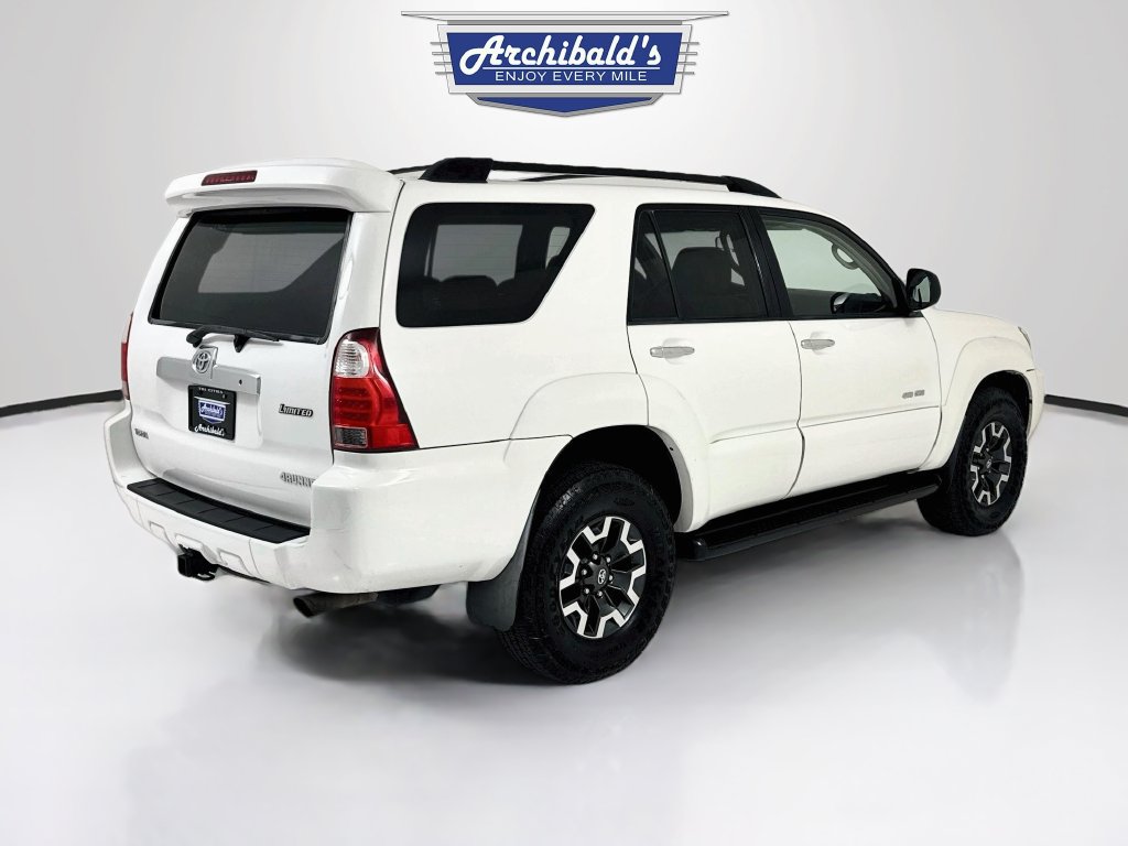Used 2007 Toyota 4Runner SR5 AWD/4WD image 7