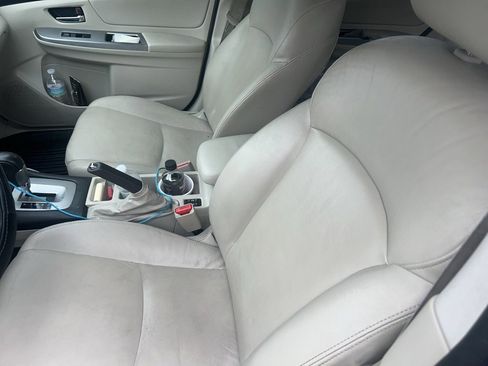 Used 2014 Subaru Crosstrek Touring image 11