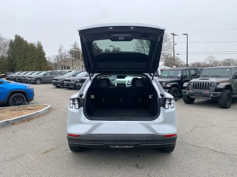 Used 2021 Ford Mustang Mach-E Select image 39