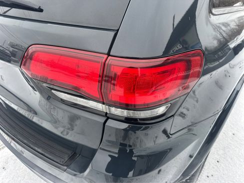 Used 2017 Jeep Grand Cherokee Altitude image 22