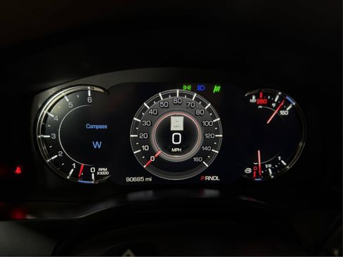 Used 2017 Cadillac Escalade ESV Luxury AWD/4WD image 20