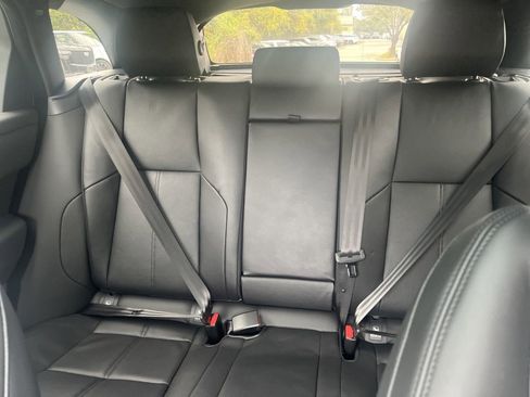 Used 2025 Land Rover Range Rover Velar Dynamic SE image 19