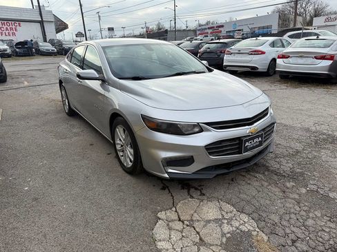 Used 2016 Chevrolet Malibu LT image 7