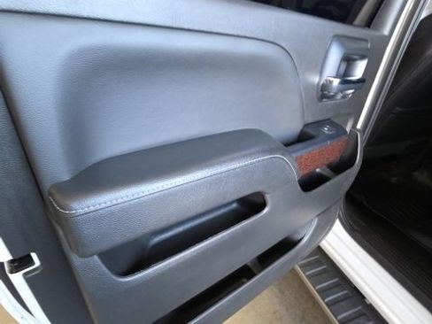 Used 2018 GMC Sierra 1500 SLT AWD/4WD image 15