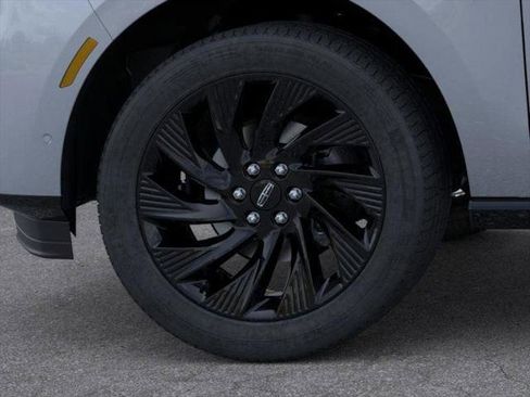 New 2025 Lincoln Navigator L Reserve w/ Jet Appearance Package image 19