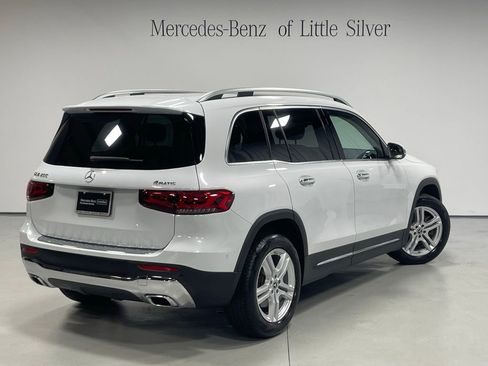 Used 2023 Mercedes-Benz GLB 250 4MATIC image 6