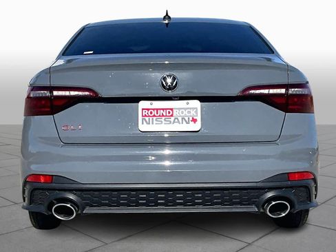 Used 2024 Volkswagen Jetta GLI Autobahn image 4