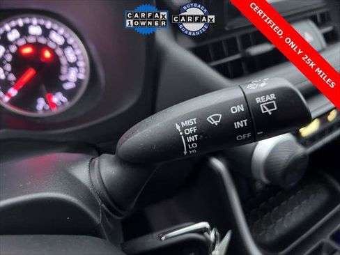 Certified 2022 Toyota RAV4 LE image 32