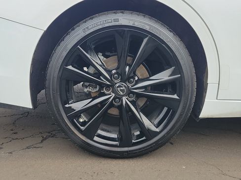 Used 2024 Lexus ES 350 F Sport image 5