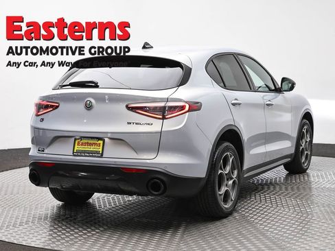 Used 2024 Alfa Romeo Stelvio Sprint AWD/4WD image 5