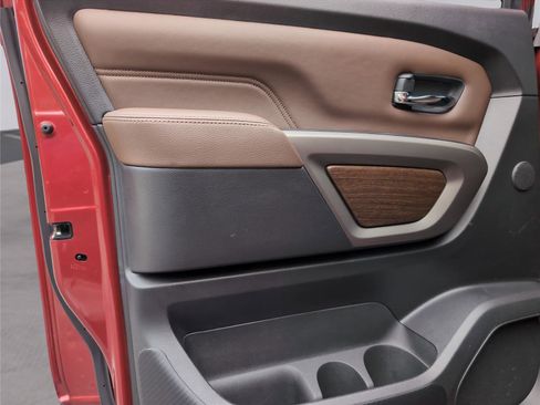 Used 2024 Nissan Titan Platinum Reserve w/ Moonroof Package image 31