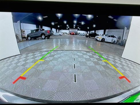 Used 2024 Dodge Hornet R/T image 18