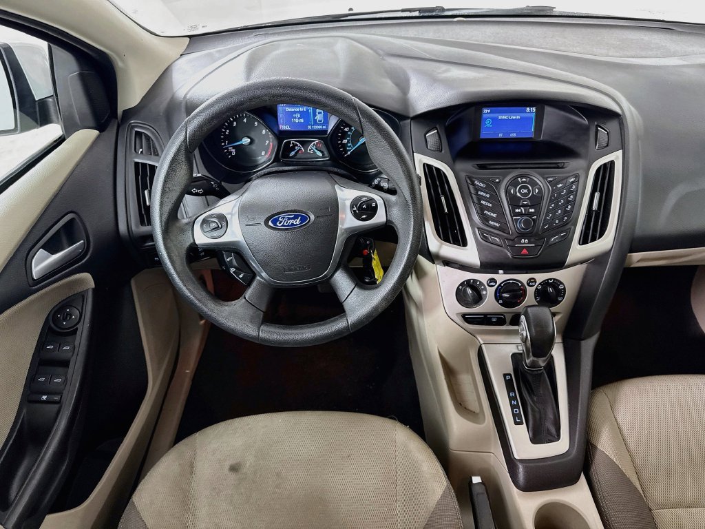 Used 2014 Ford Focus SE FWD image 25