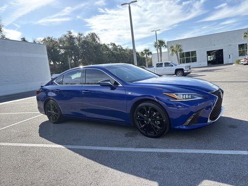 Used 2022 Lexus ES 350 F Sport image 10