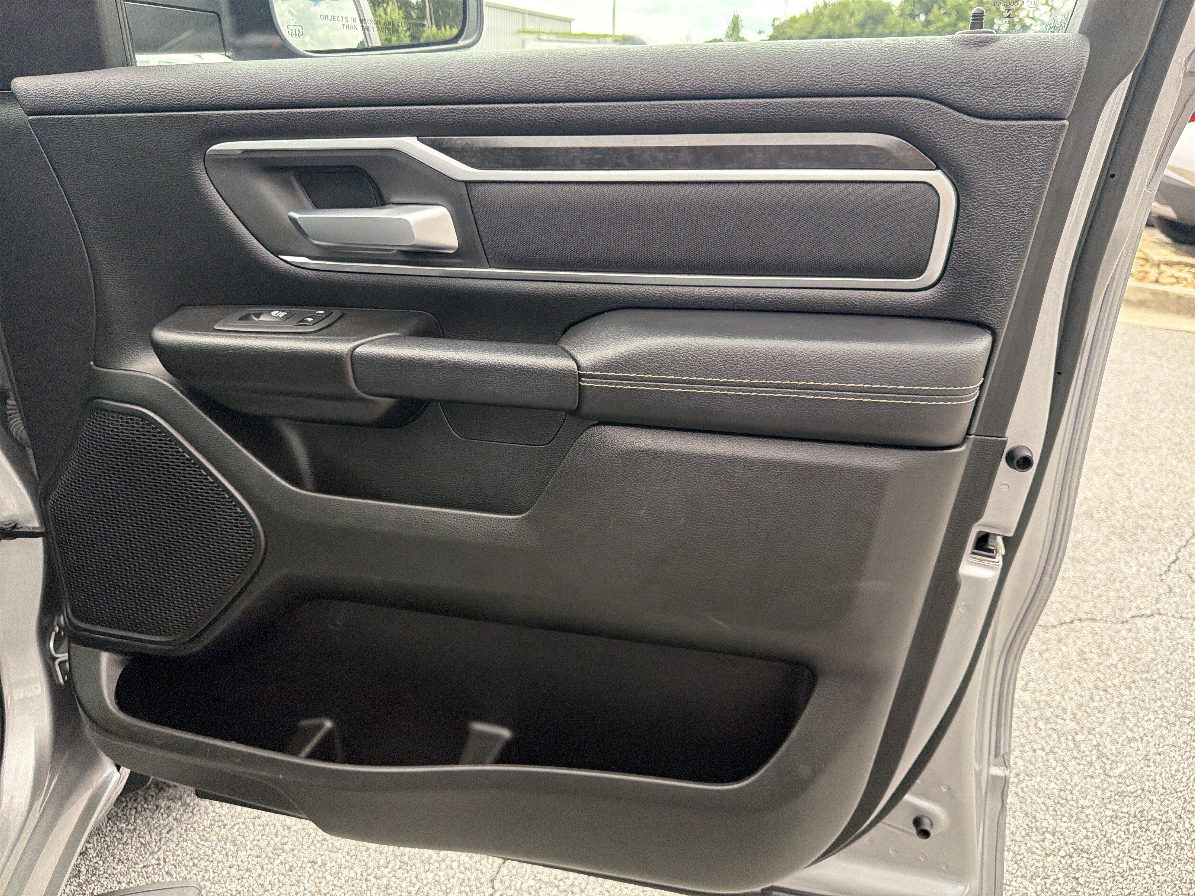 Used 2023 RAM 1500 Big Horn AWD/4WD image 17