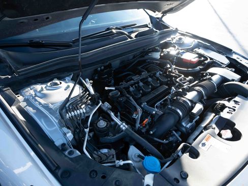 Certified 2021 Honda Accord EX-L image 31