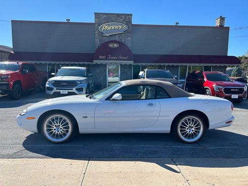 Used 1998 Jaguar XK8 Convertible RWD image 4