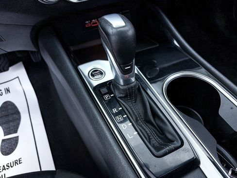 Used 2021 Nissan Altima 2.5 SV w/ SV Premium Package image 26