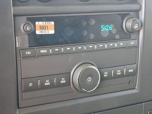 New 2025 Chevrolet Express 3500 w/ Driver Convenience Package RWD image 10