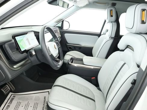 Used 2024 Rivian R1S Adventure image 21