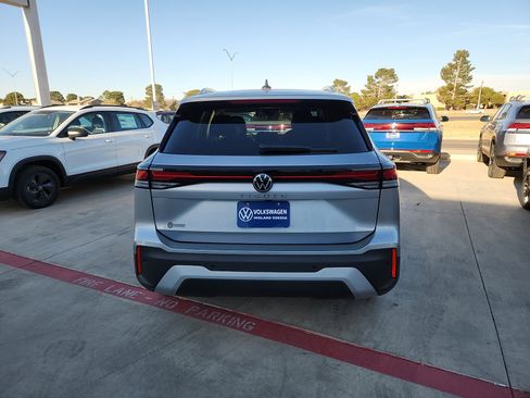 New 2026 Volkswagen Tiguan S image 6