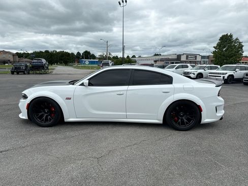 Used 2022 Dodge Charger Scat Pack RWD image 11